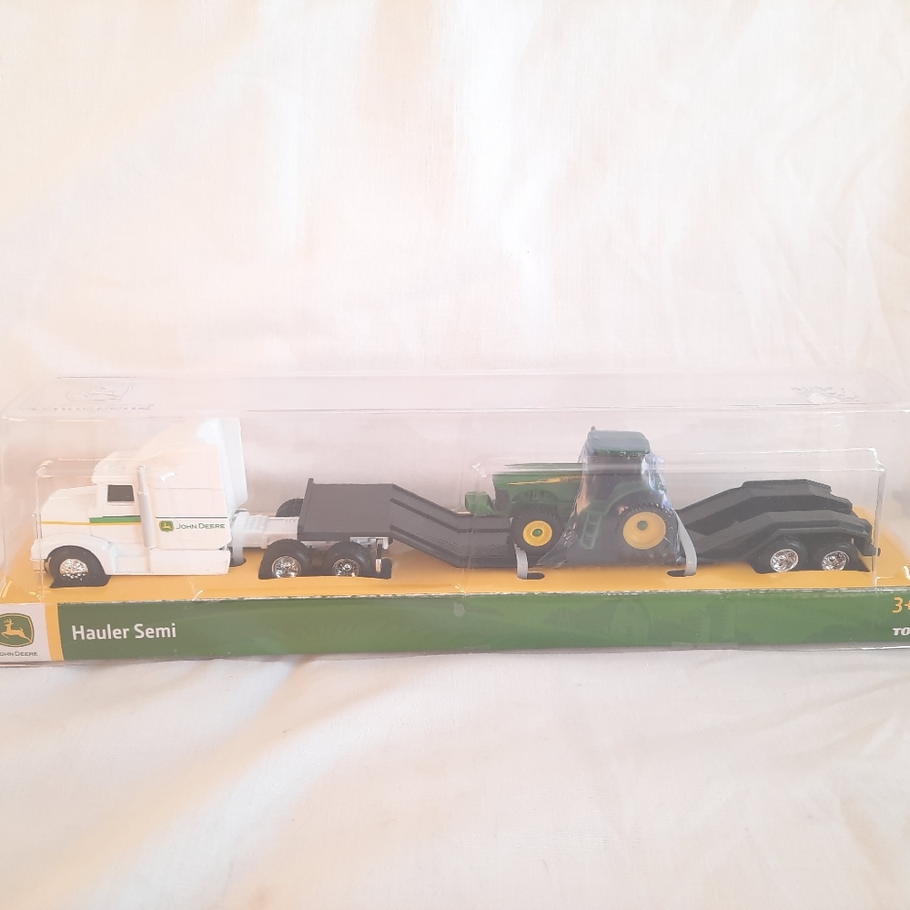 1/64 john deere Hauler semi toy tractor